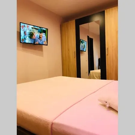 Apartment Butterfly Mamaia Intrare Constanta