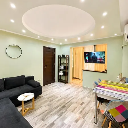 Butterfly Free Parking 10 Min Appartement Constanţa